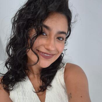 Canguro en Burjassot: Camila