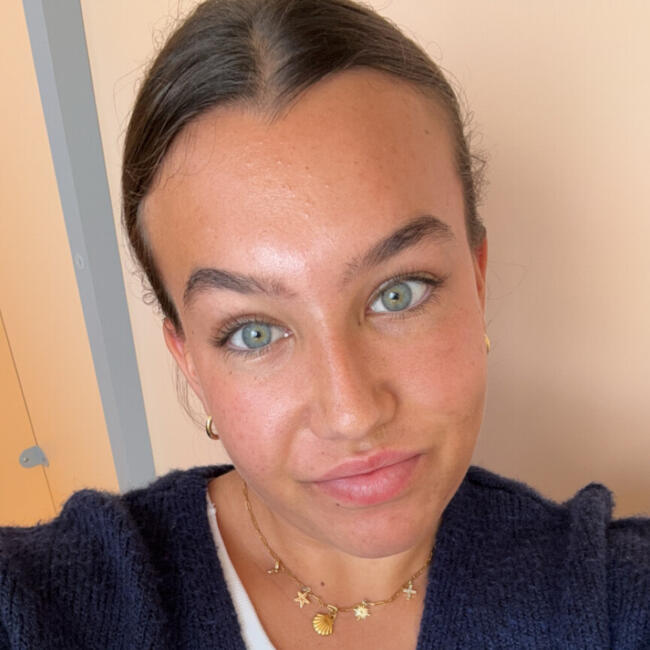 Babysitter in Nice: Rose