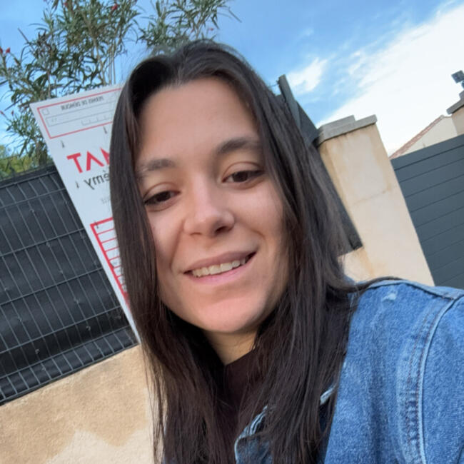 Babysitter in Allauch: Vanina
