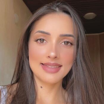 Babysitter Curitiba: Daiane