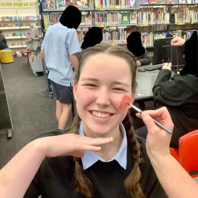 Babysitter in Christchurch: Anna