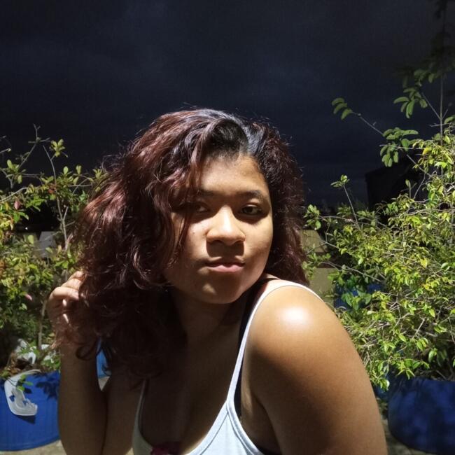 Babá em Cajamar: Raiane