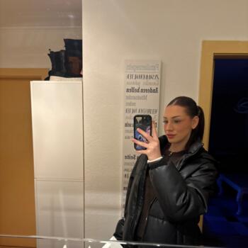 Babysitter in Vienna: Armina