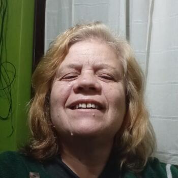 Babysitter in Barrio La Gloria: Claudia