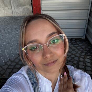 Babysitter em Porto: Claudia