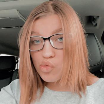 Babysitter in Williston (North Dakota): Maya