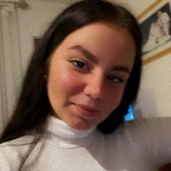 Baby-sitter in Bourges: Colleen