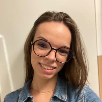 Baby-sitter Soucelles: Ysoline BRILLET