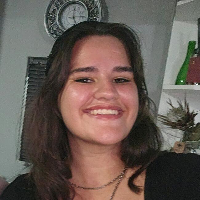 Babysitter in Centurion: Kayla