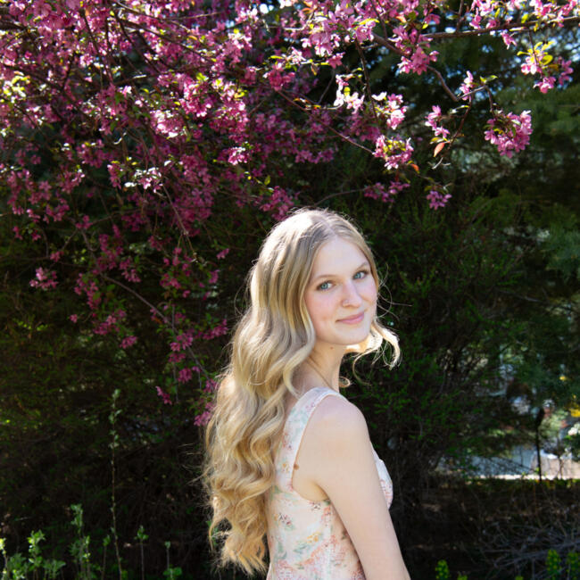 Babysitter in Wellsville (Utah): Persephone