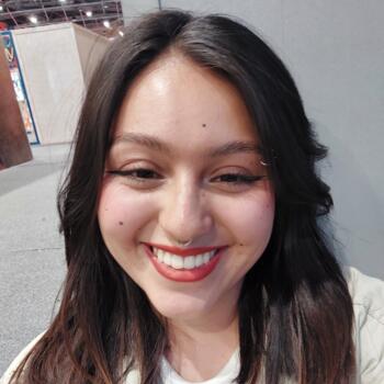 Canguro en Granada: Valeria