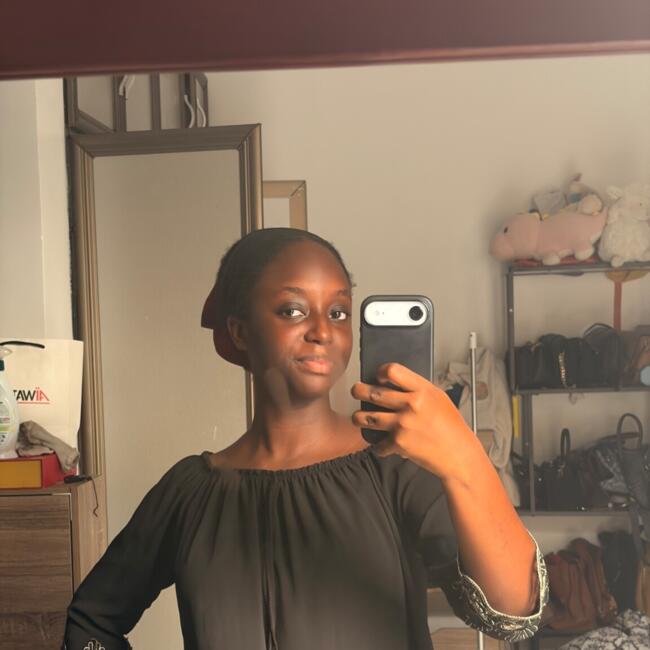 Babysitter in Abidjan: Noémie
