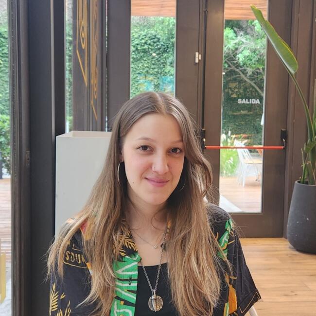 Babysitter in San Isidro: Estefania