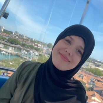 Babysitter in Eysines: Sofia