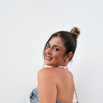 Babysitter in San José de la Rinconada: Nerea