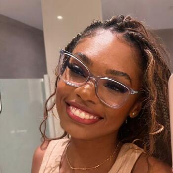 Babysitter in Uberlândia: Ana Luiza