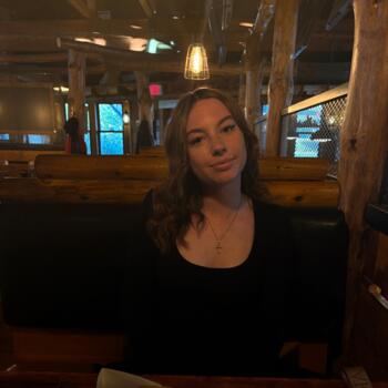 Babysitter in Kitchener: Blaire