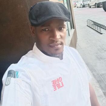 وظيفة جليسة أطفال في دبي: فرص عمل كجليسة أطفال Juuko