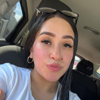 Nanny in Revere: Valentina