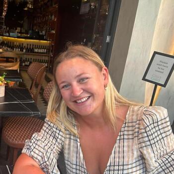 Babysitter in London: Sophie