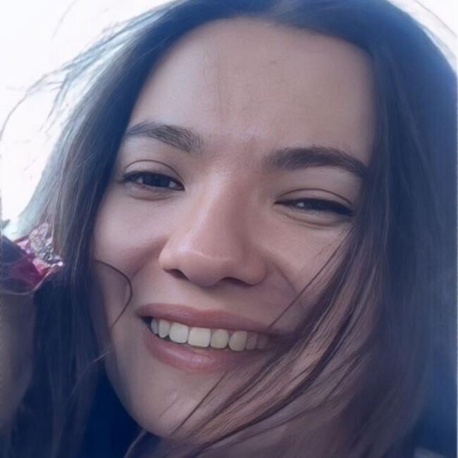 Babysitter in Glasgow: Emma