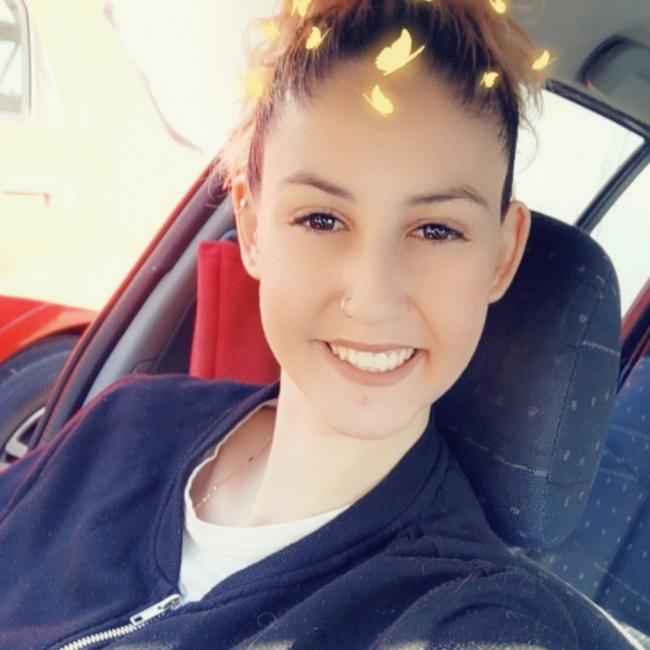 Babysitter in Seixal: Zara