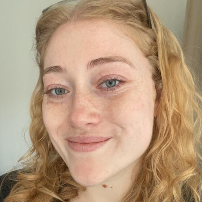 Babysitter in Nice: Lena
