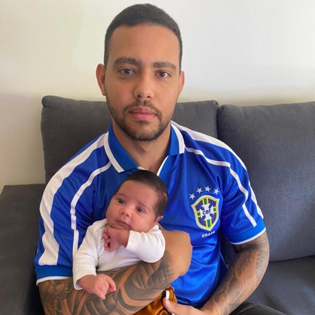 Trabalho de babysitting em Alenquer: Wualasy