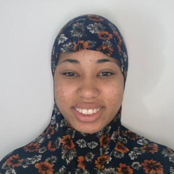 Babysitter in Courtry: Emma Oumou