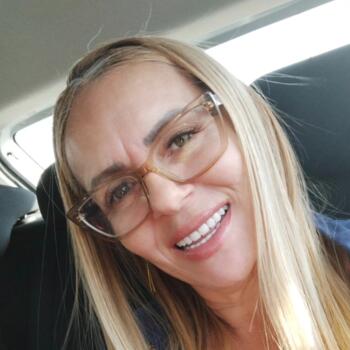 Babysitter in São Paulo: Luiza
