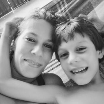 Emprego de babá em Belém: emprego de babá Marcela