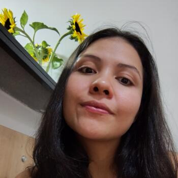 Trabajo para niñera en Bogotá: trabajo de niñera Marcela