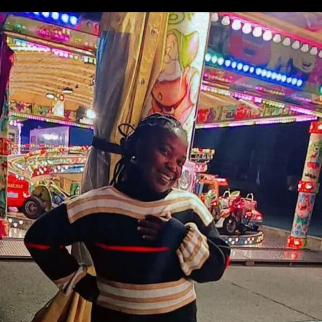 Babysitting job in Anadia: Olamide