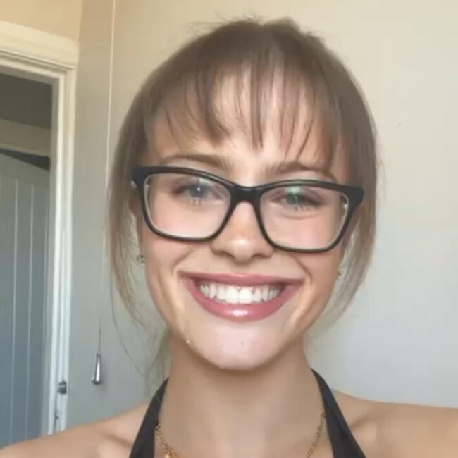 Babysitter in Sheffield: Layla