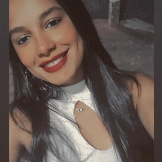 Babysitter in Campo Grande: Ana