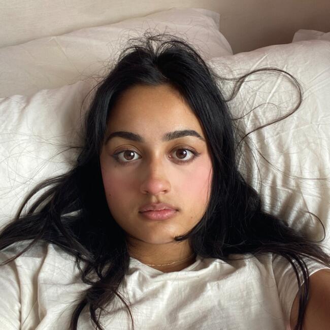 Babysitter in London: Sumaira