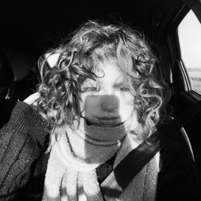 Baby-sitter à Boisney: Clémence