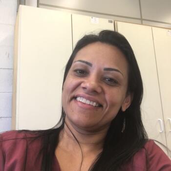 Babysitter Guarulhos: Renata