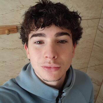Babysitter in Tiskre: Stefano