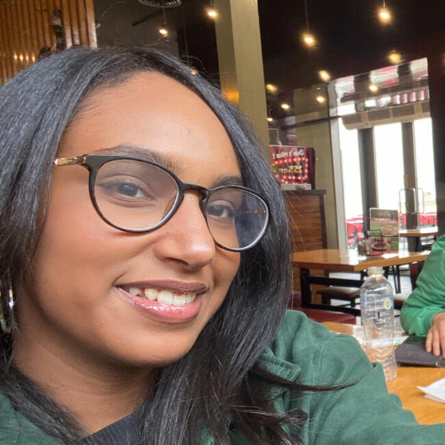 Babysitter in Cairo: Joumana