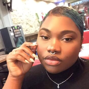 Trabalho de babysitting em Castelo Branco: Trabalho de babysitting Naira