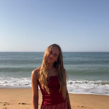 Babysitter in Bragança: Joana