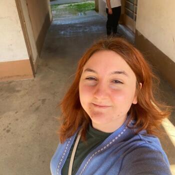 Babysitter in Rennes: Mona