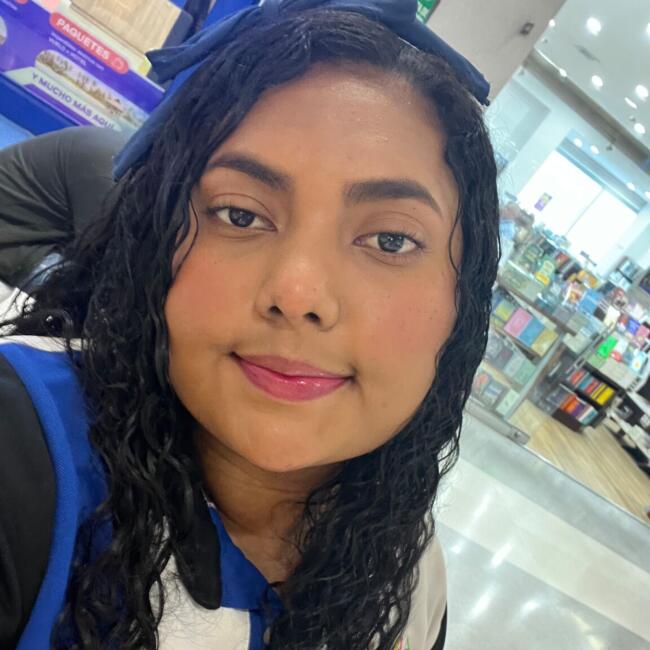 Niñera en Medellín: Mary