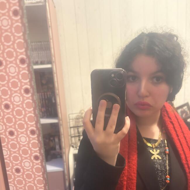 Babysitter in Lille: Anaïs Annabelle