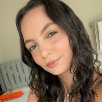 Babysitter in Criciúma: Leticia