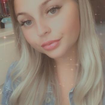 Nanny Uxbridge: Sian