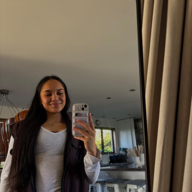 Babysitter in Auckland: Waimarama