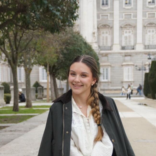 Canguro en Colmenarejo: Alba Lucarelli