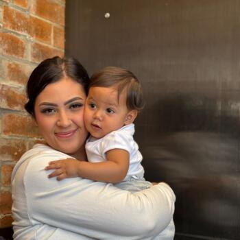Job de garde d'enfants à Bogota: job de garde d'enfants Valentina